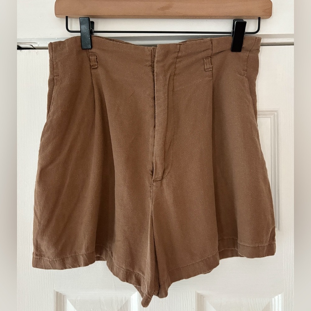 Linen Blend Love Tree Tan Shorts Size Medium
